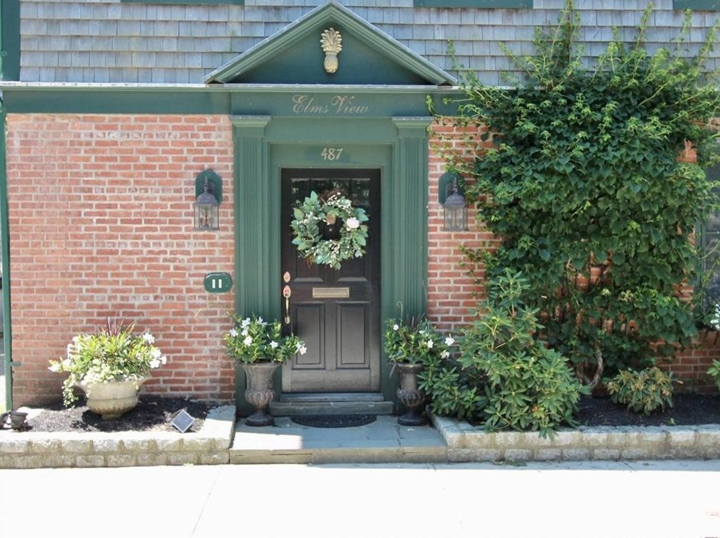 487 Spring St #1, Middletown, RI 02840