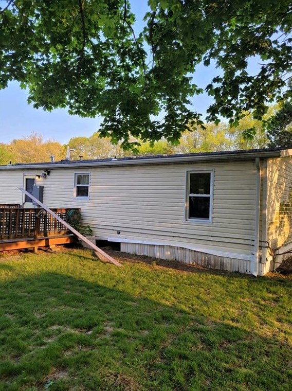 27 Torch Ln, Coventry, RI 02816