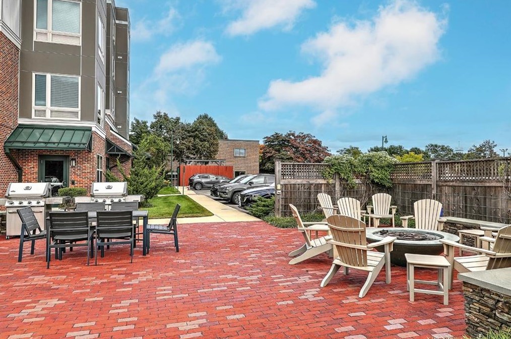 20 Newman Ave #11-11506, East Providence, RI 02916