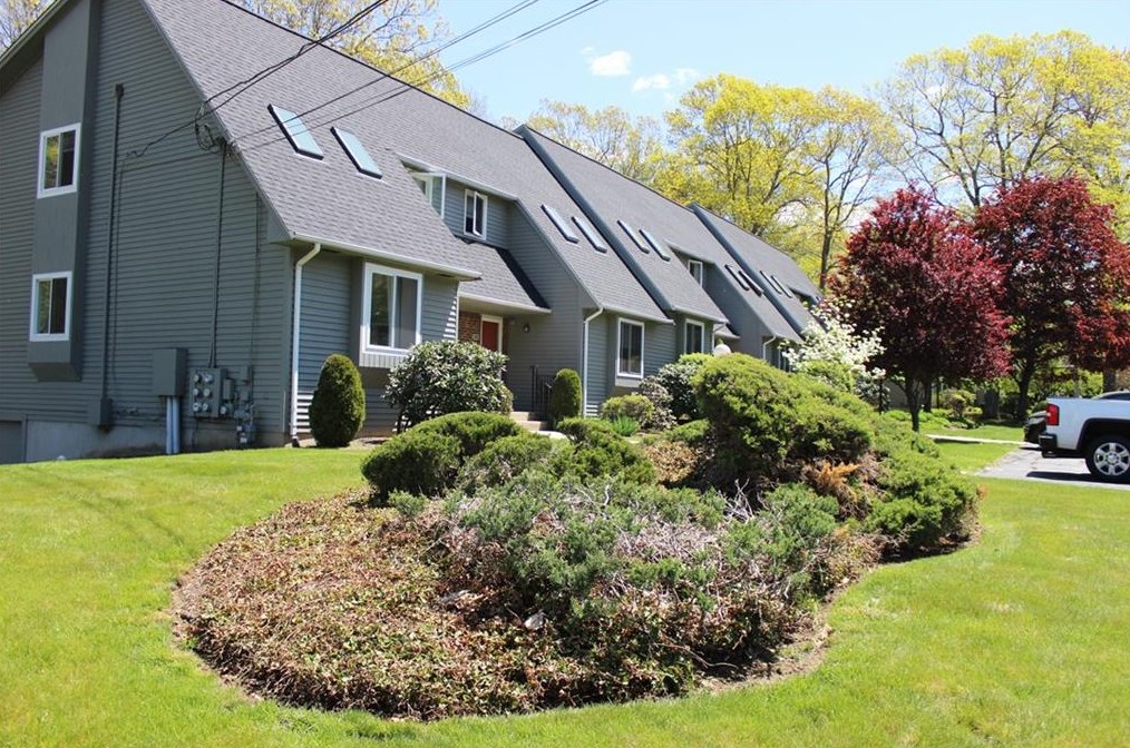 125 Smith Ave #3f, Smithfield, RI 02828