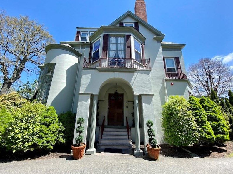 96 Rhode Island Ave #1b, Middletown, RI 02840