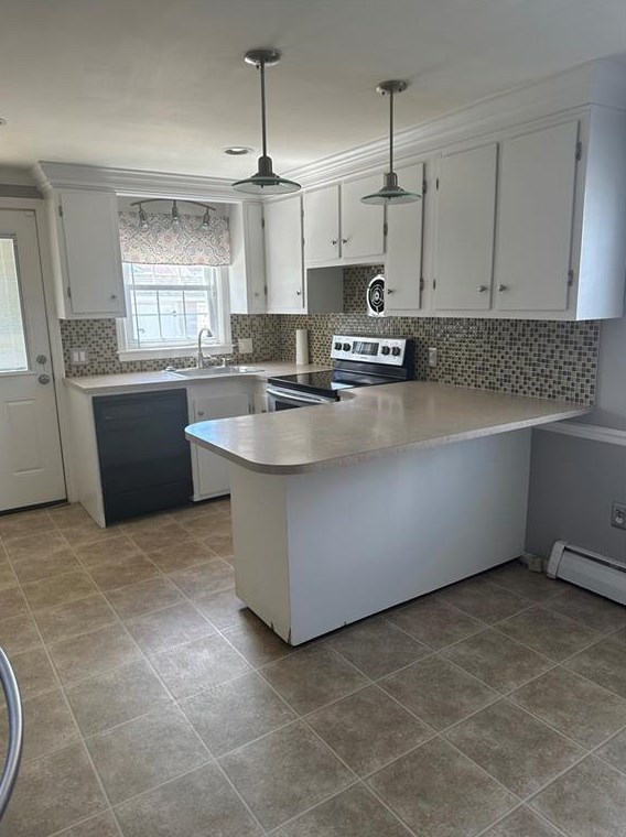 17 City View Ave, East Providence, RI 02914