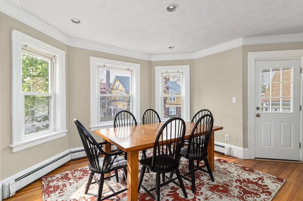 169 Ivy St #2, Providence, RI 02906