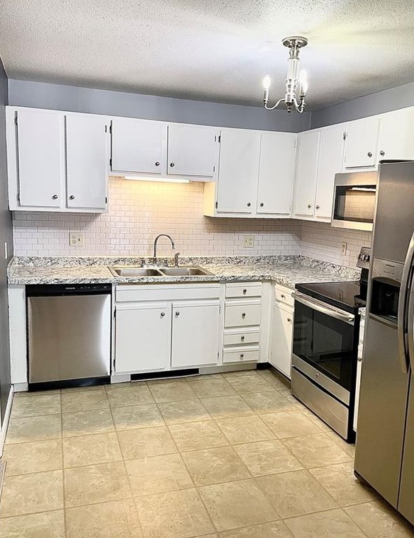 1 Eric Pl #106, North Providence, RI 02911