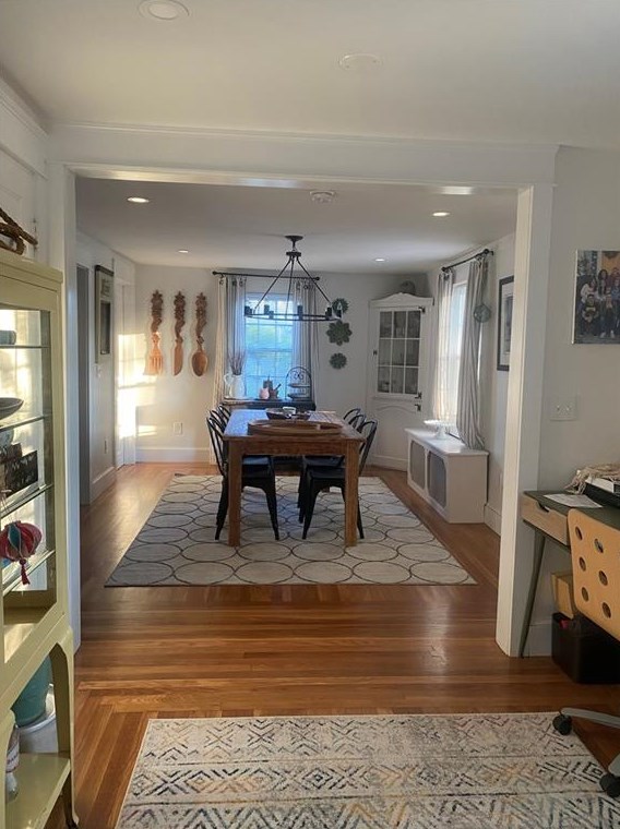 936 Bullocks Point Ave, East Providence RI  02915-4706 exterior