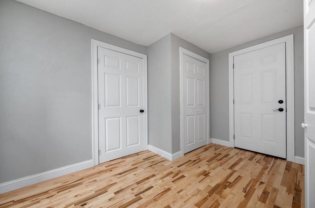 131 Sayles Hl Rd, North Smithfield RI  02896-8227 exterior