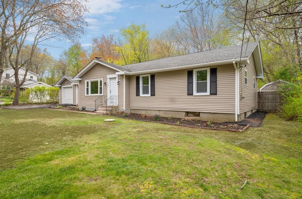 131 Sayles Hl Rd, North Smithfield RI  02896-8227 exterior