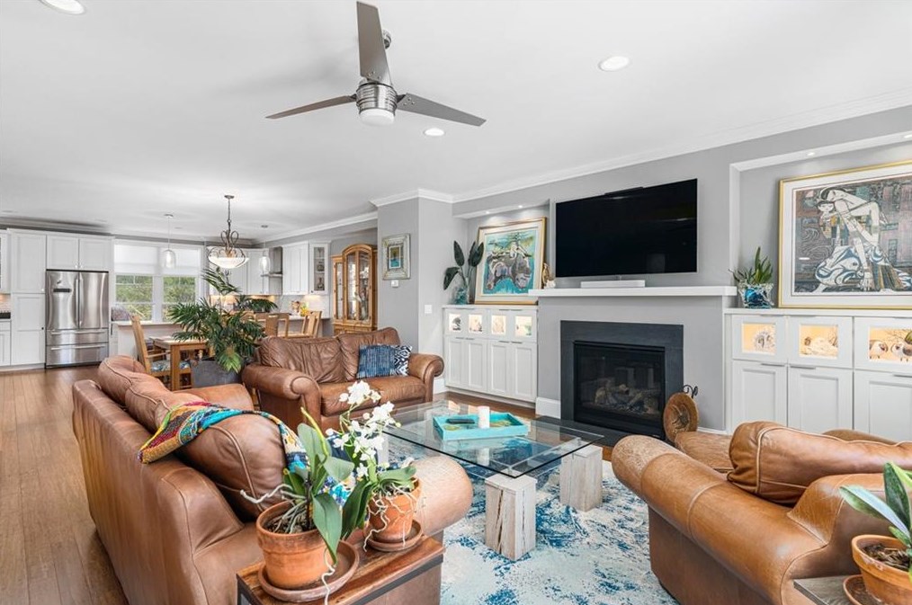 100 Algonquin Rd #9, South Kingstown, RI 02882