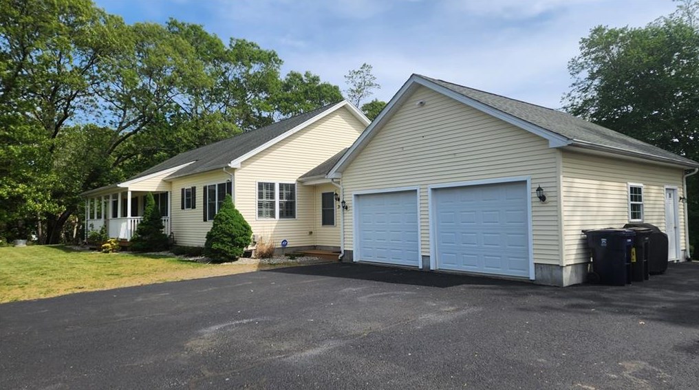 36 Tully Way, North Kingstown, RI 02852