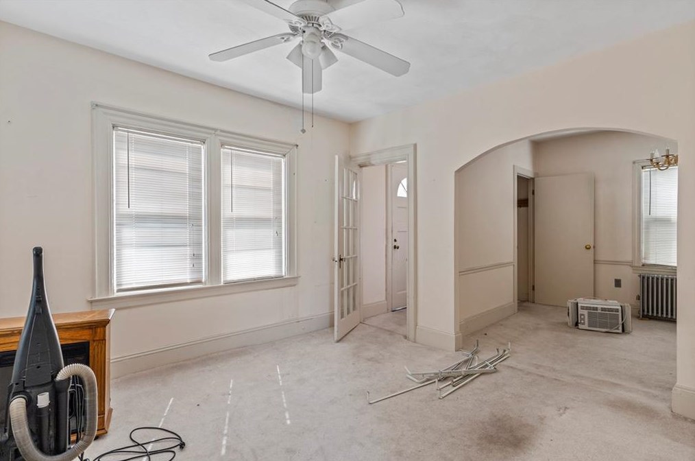 66 Simmons St, Providence, RI 02909