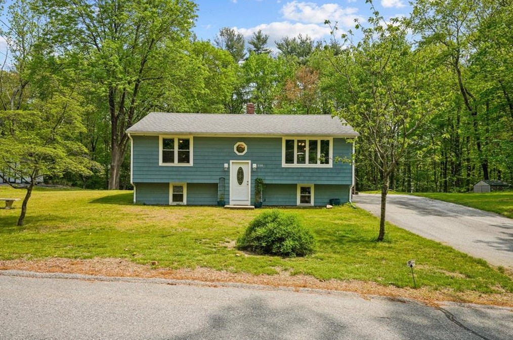 338 Camp Dixie Rd, Glocester, RI 02859