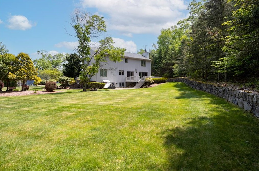 255 Frenchtown Rd, Warwick, RI 02818