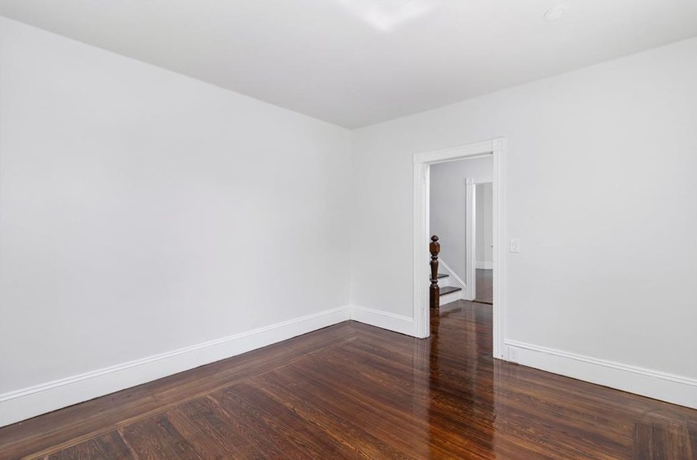 29 Blackamore Ave, Cranston RI  02910-4547 exterior