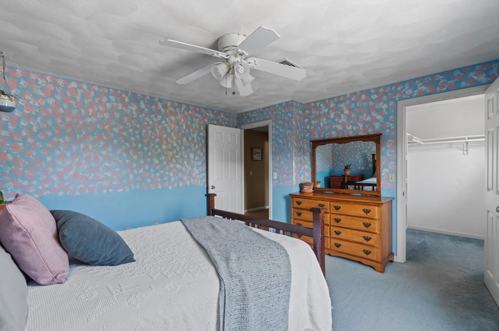 6 Allison Ct, East Providence RI  02915-2059 exterior