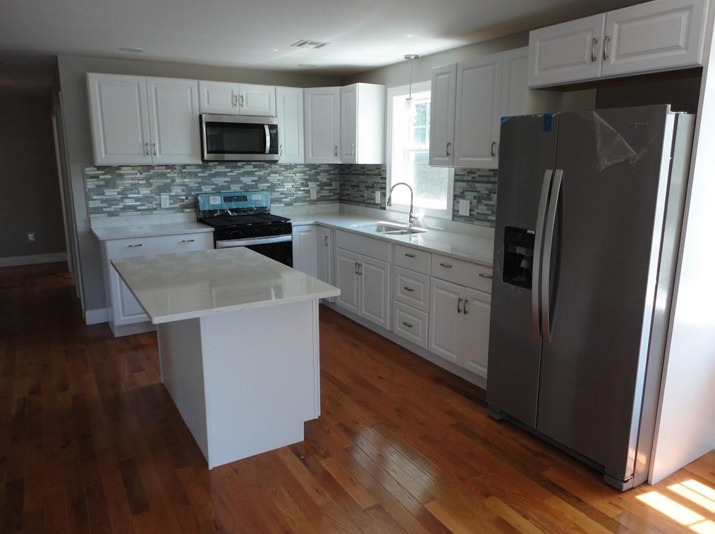845 Manton Ave, Providence, RI 02909