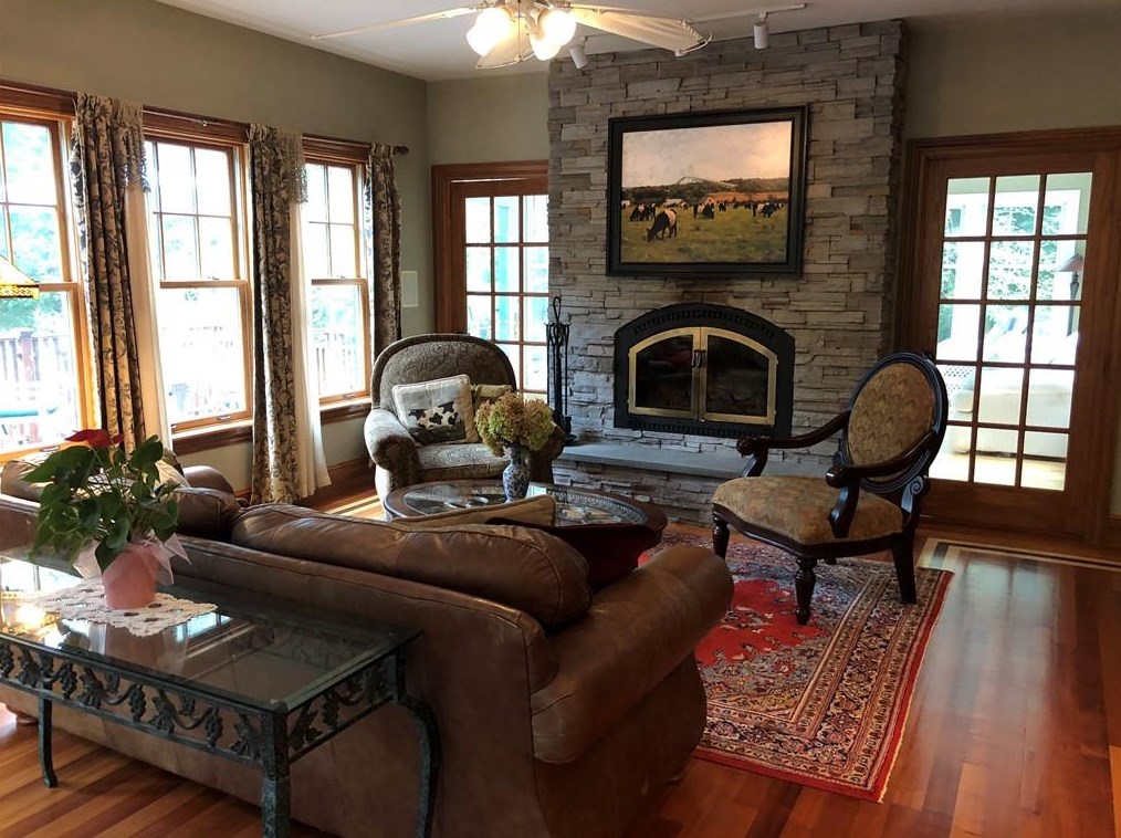 18 Intrepid Ln, Jamestown RI  02835-1853 exterior