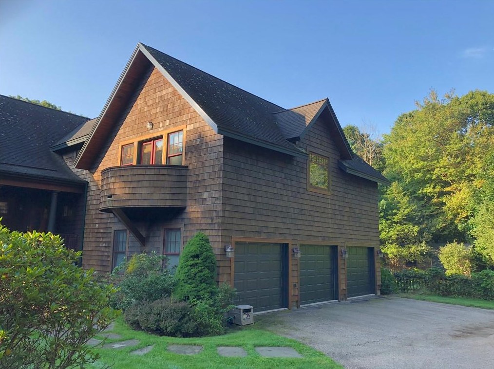 18 Intrepid Ln, Jamestown RI  02835-1853 exterior