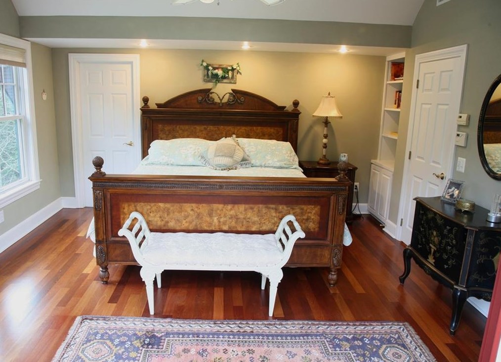18 Intrepid Ln, Jamestown RI  02835-1853 exterior
