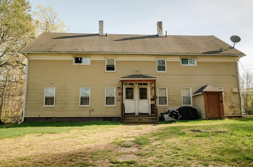 437 Church St, Glocester, RI 02859