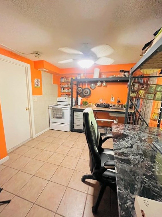 72 W Shore Rd #2, Warwick, RI 02889