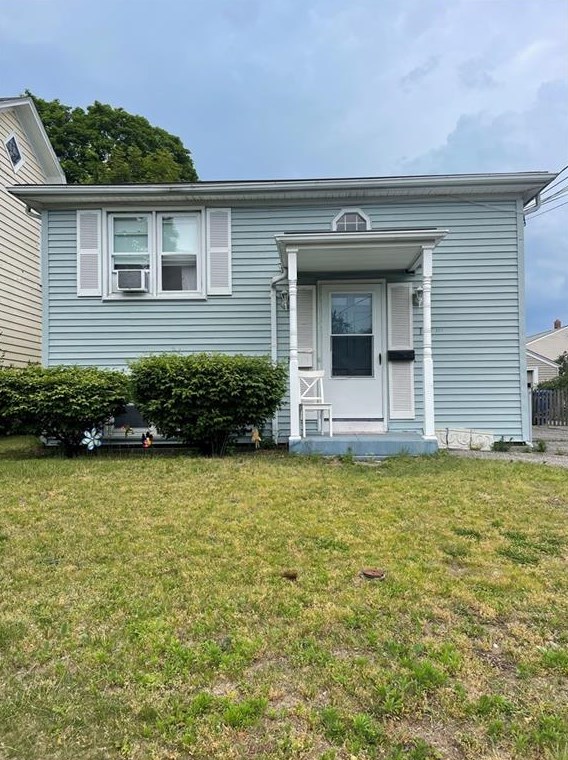 109 Concord Ave, Cranston, RI 02910 exterior