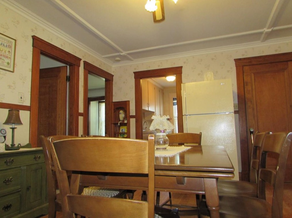 100 Blakeley St, Woonsocket, RI 02895