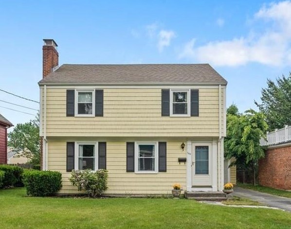 100 Hope St, East Providence, RI 02916-1610