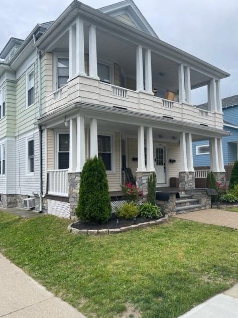 185 Mount Pleasant Ave, Providence RI  02908-3917 exterior