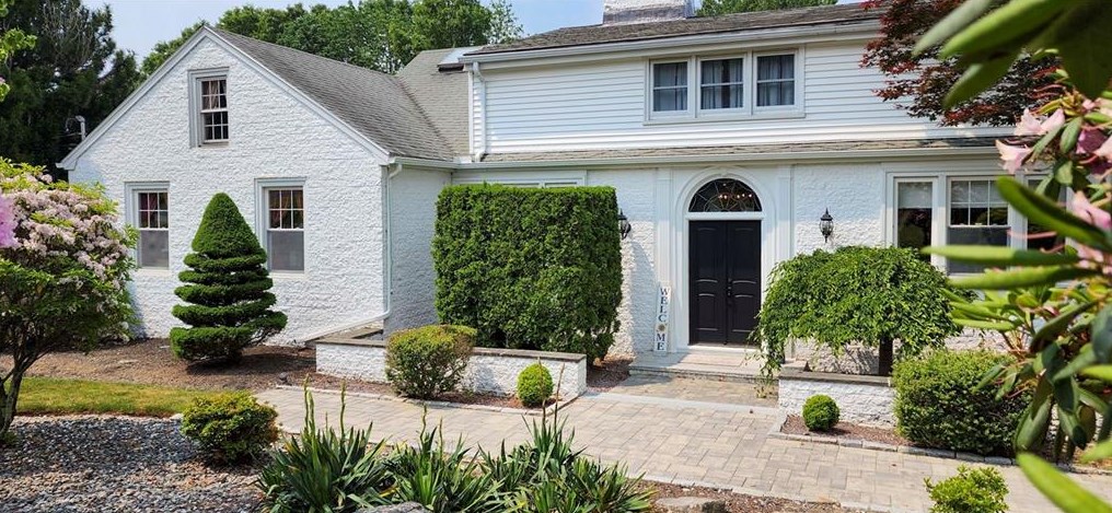 3 Hi View Dr, Scituate, RI 02831