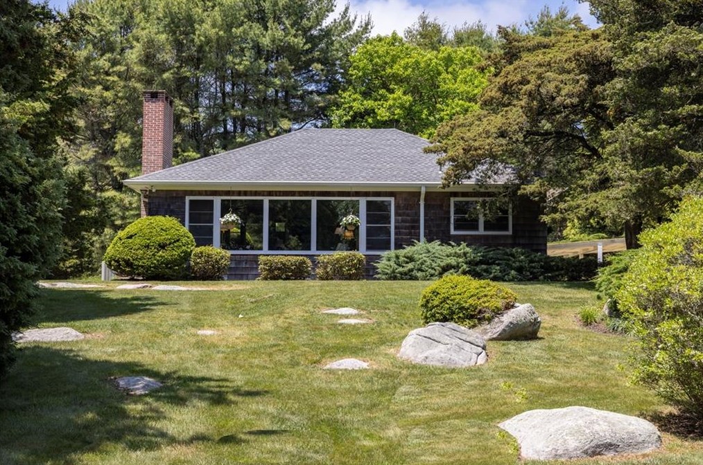 13 Williams Ave, Westerly, RI 02891