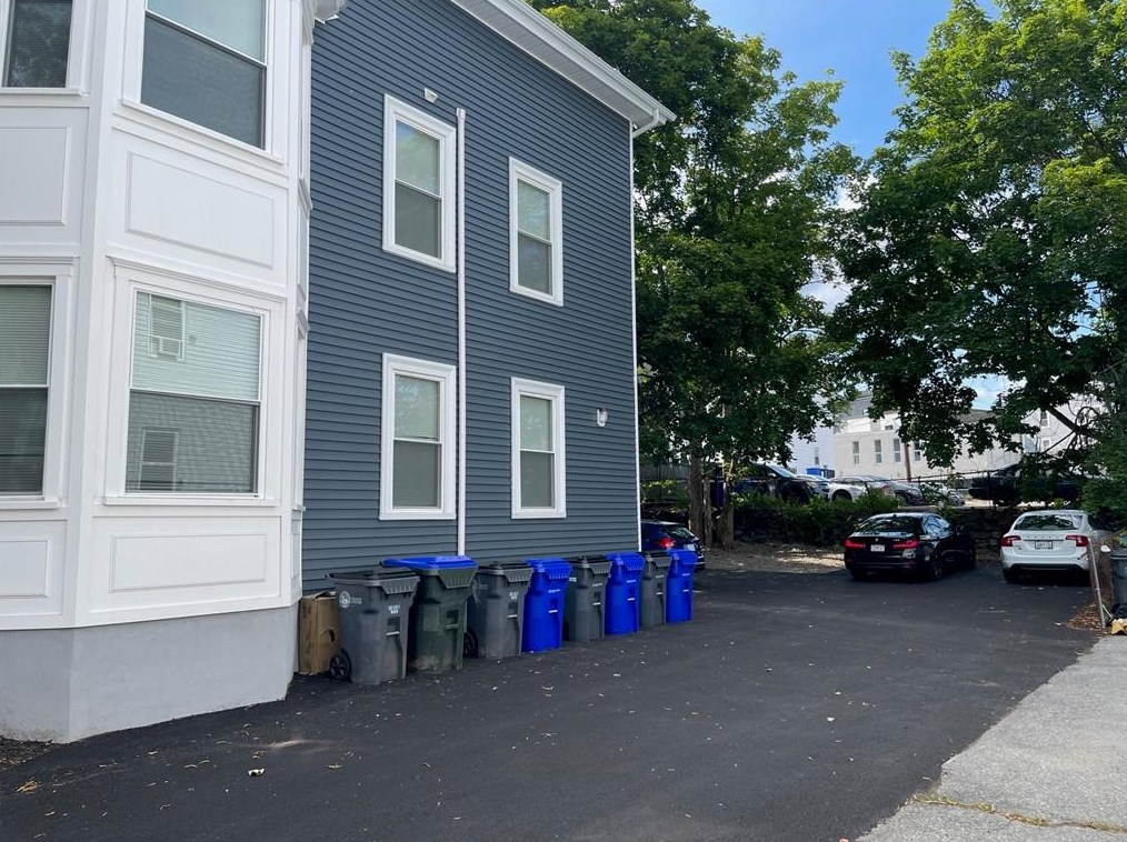 118 Pitman St, North Providence, RI 02906