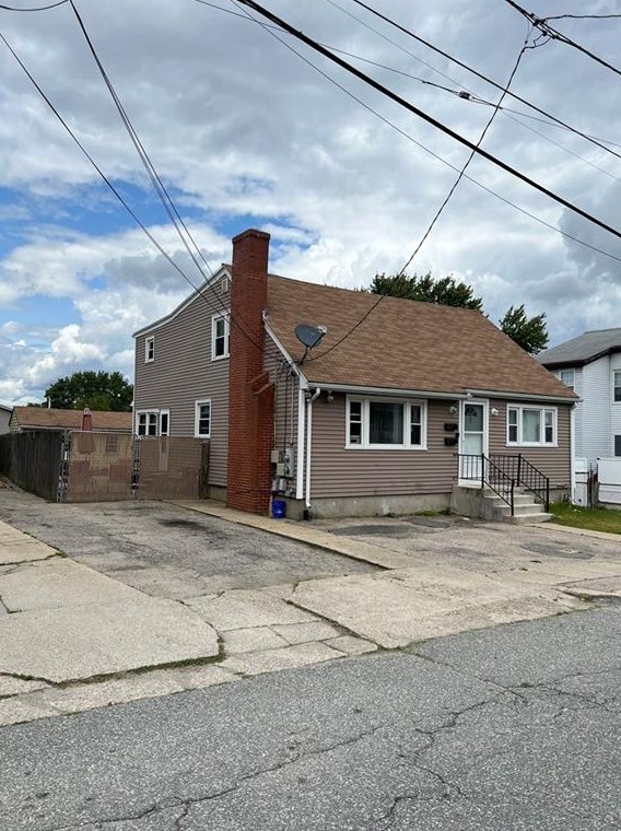173 Pleasant St, Cranston, RI 02910