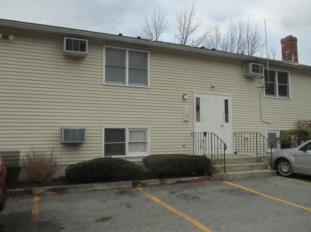 441 Smithfield Ave #5, Pawtucket, RI 02860