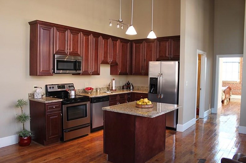 413 Central Ave #10-211, Pawtucket, RI 02861