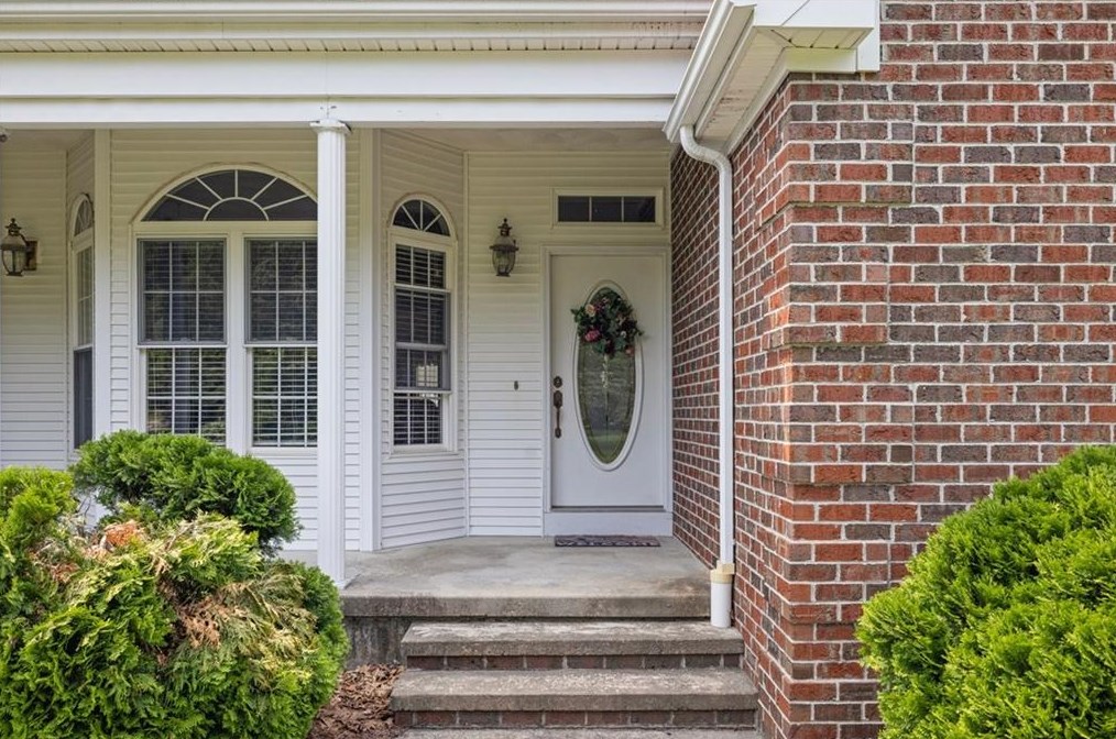 2225 Providence Pike, North Smithfield, RI 02896