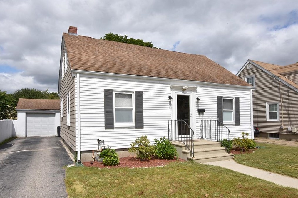 63 Community Dr, Providence, RI 02905