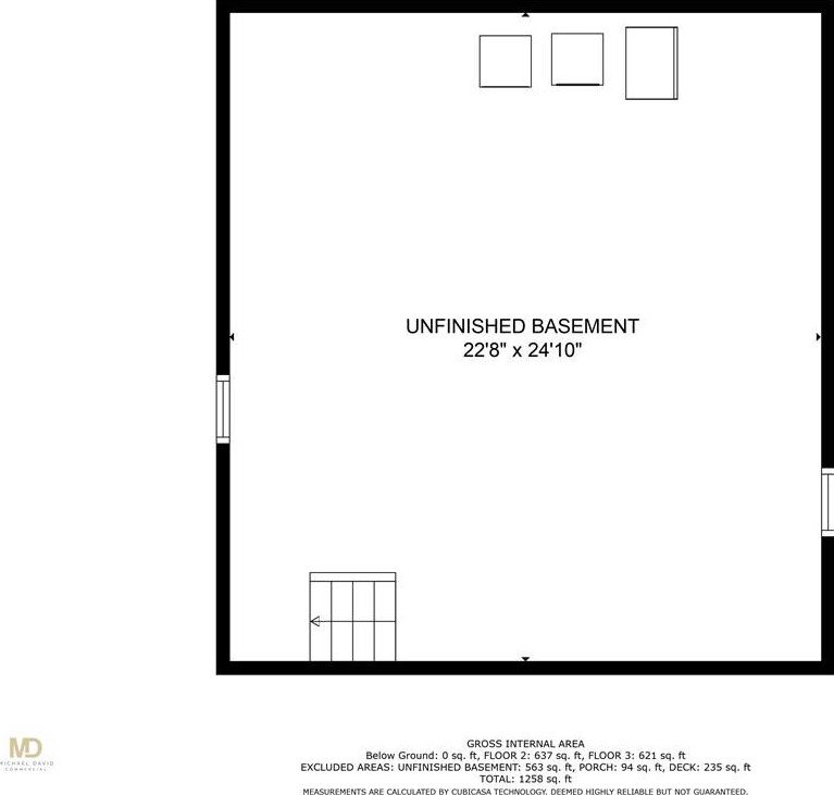 15 Brooks St, Cranston RI  02920-3907 exterior