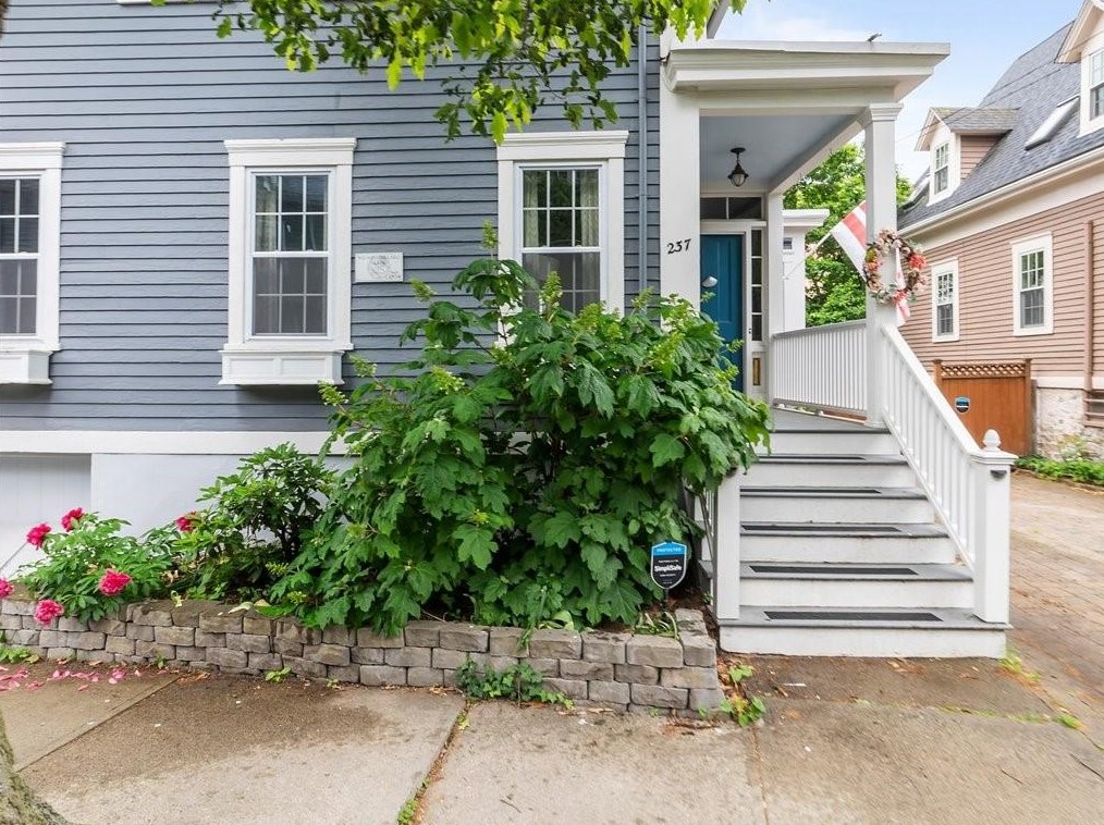 237 Williams St, Providence, RI 02906