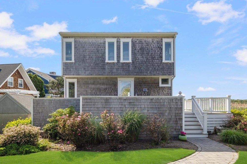 171 Camden Rd, South Kingstown, RI 02882
