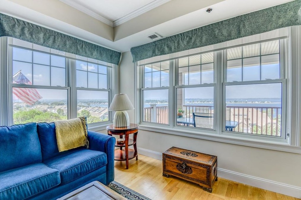 45 Starboard Dr #160, Tiverton, RI 02878
