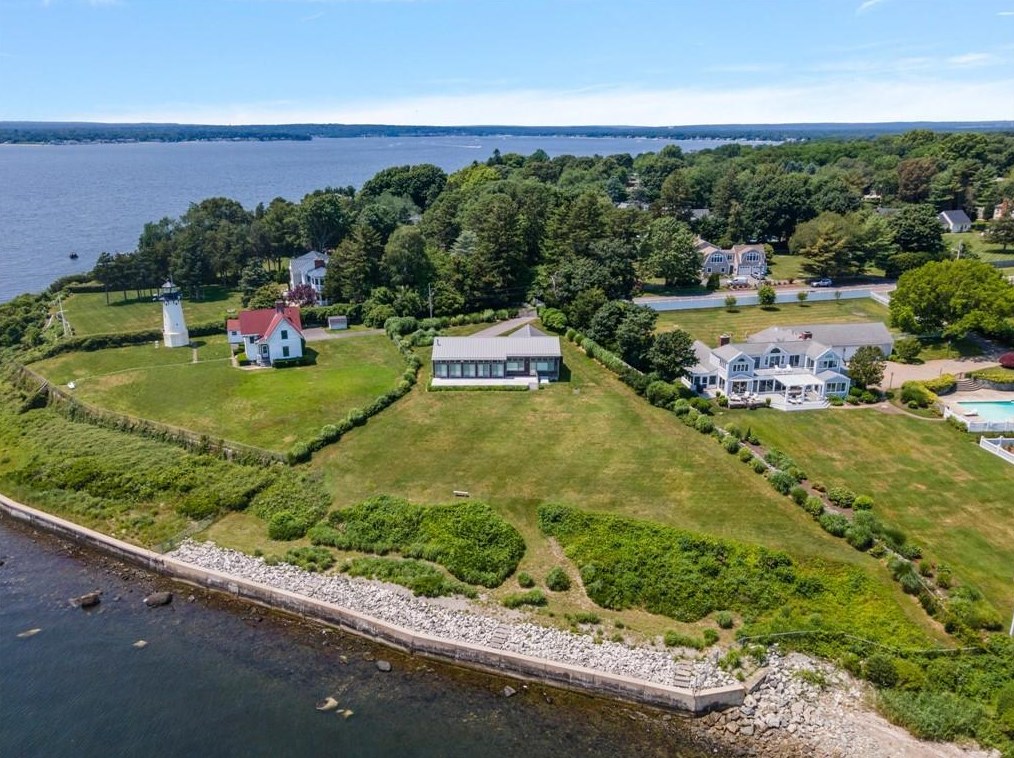 1340 Warwick Neck Ave, Warwick, RI 02889 MLS 1339677 Coldwell Banker