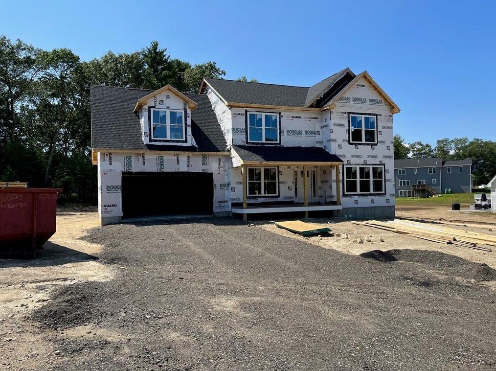 260 E Shore Dr, Coventry, RI 02816