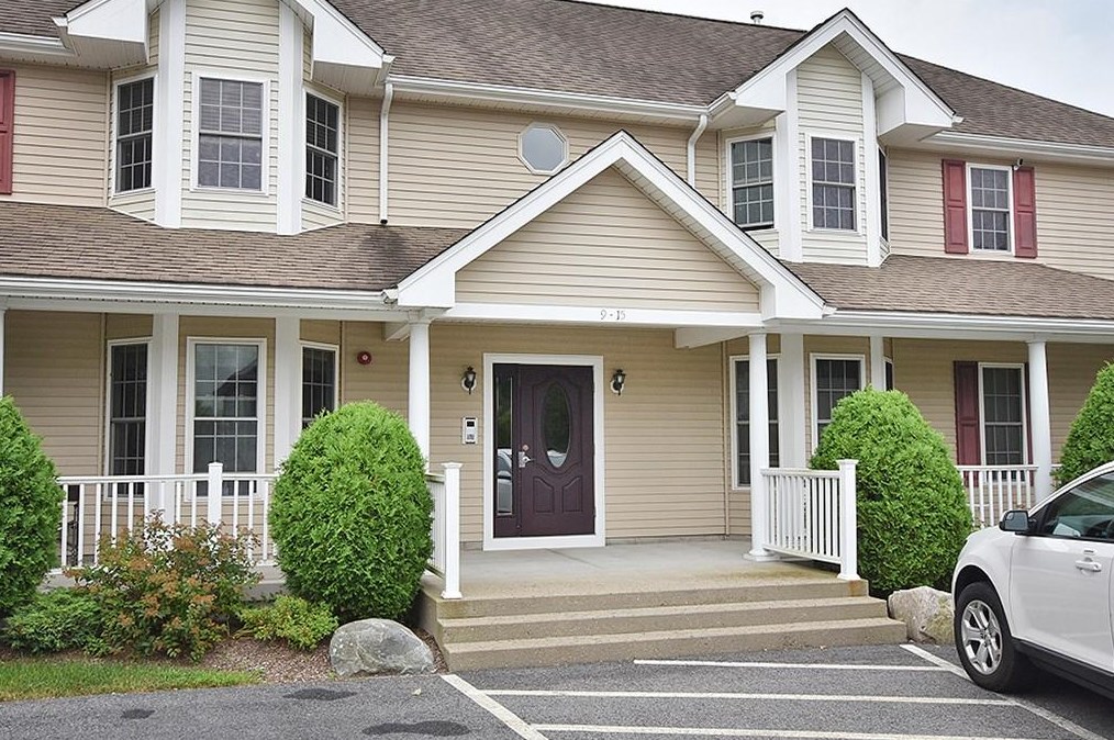 15 Sonya Dr, Coventry, RI 02816