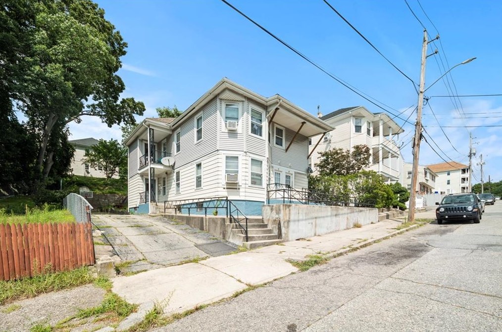 49 Claremont St, Central Falls, RI 02863-2502