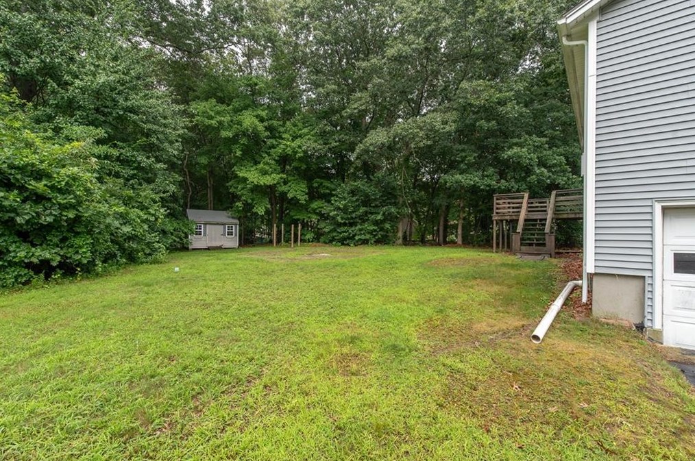 23 Vincent Way, Cranston RI  02921-2579 exterior