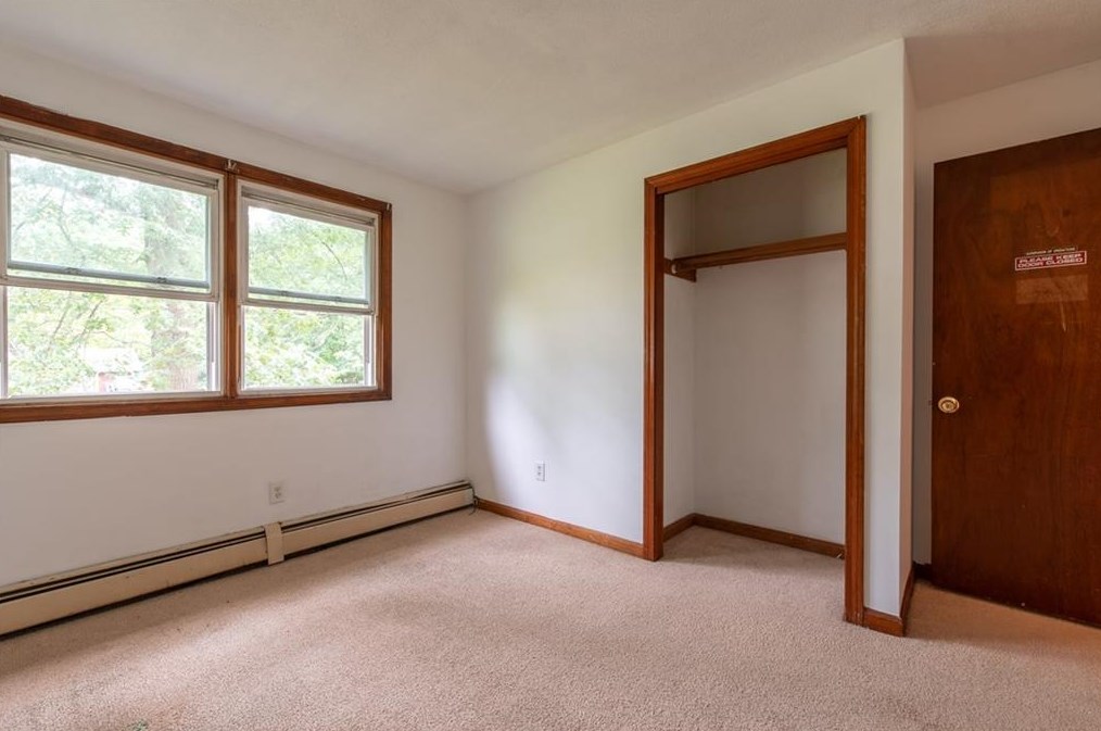 23 Vincent Way, Cranston RI 02921-2582 exterior