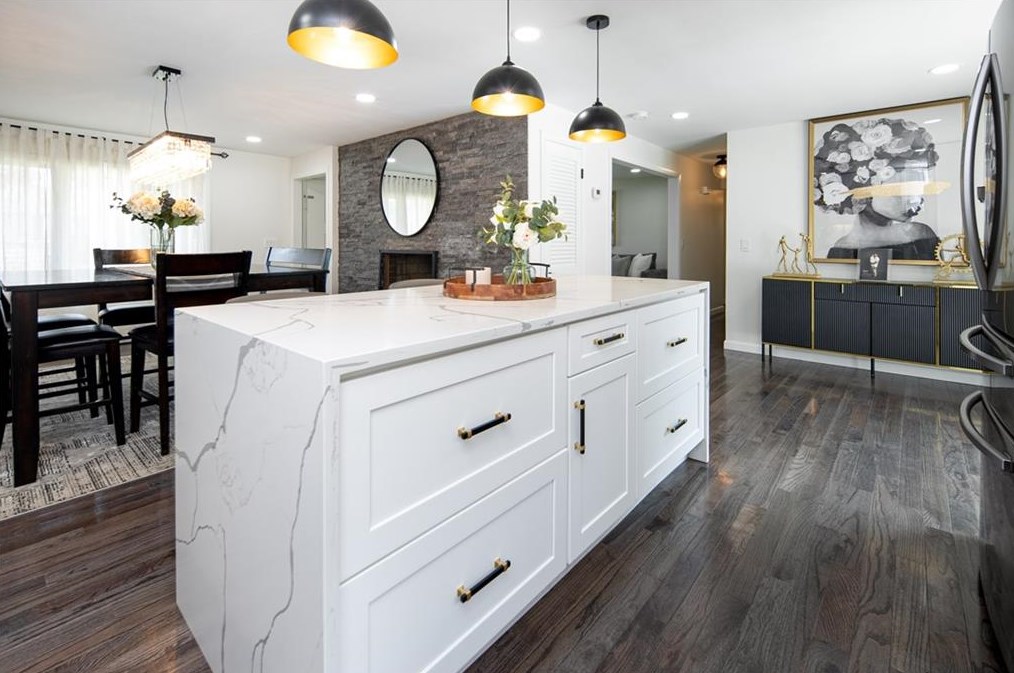 80 Gaudet St, Providence RI  02911-2212 exterior