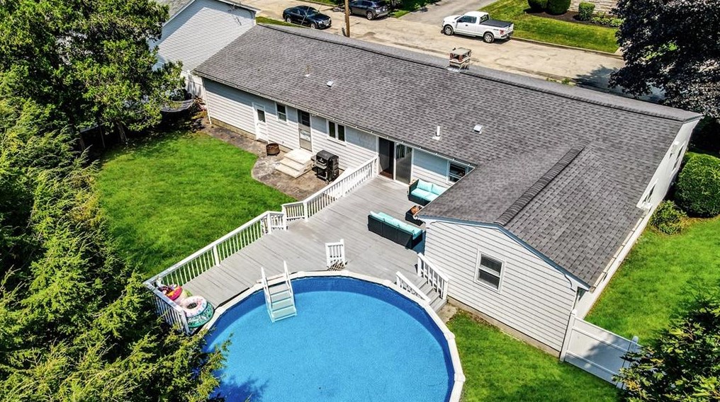 80 Gaudet St, North Providence, RI 02911