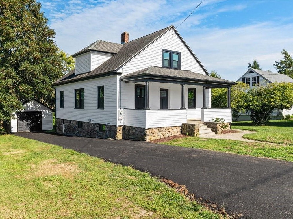 14 Harrison Ave, Westerly, RI 02891