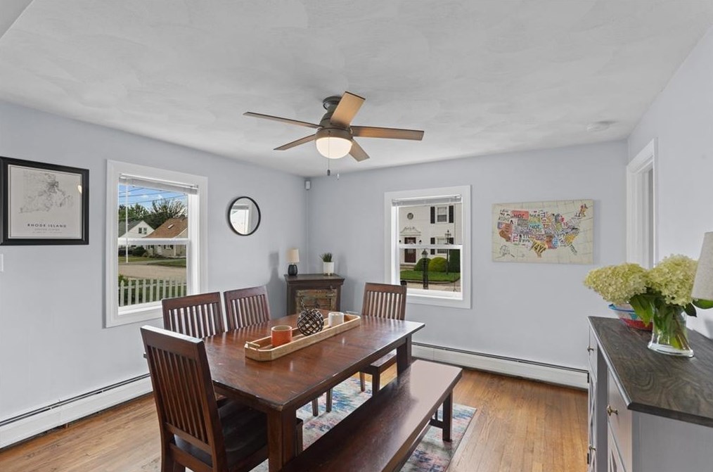 131 Chandler Ave, Cranston RI  02910-2505 exterior